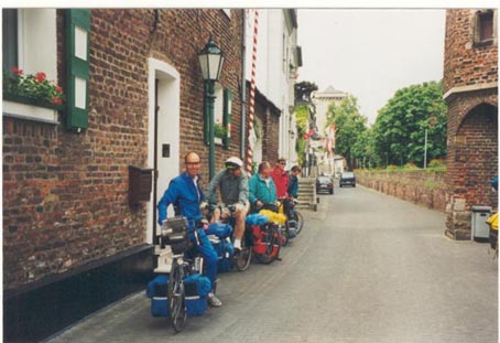 On the road to Hoek van Holland  (June 1997)